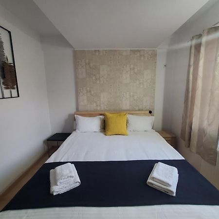 Morii Lake Apartment Bukarest Kültér fotó